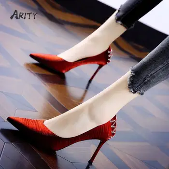 2022 Ženy, Čerpadlá Stiletto Elegantné Šaty Jeden Topánky Červenej Luxusný Saténový Povrch Ukázal Prst Hostiny, Vysoké Podpätky, Topánky pre Ženy