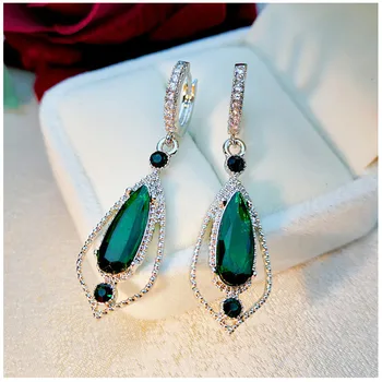Vintage Zelenými Zirkónmi Drop Náušnice pre Ženy Strany Elegantný dámsky Ucho Príslušenstvo Výročie Darček Luxusné Šperky